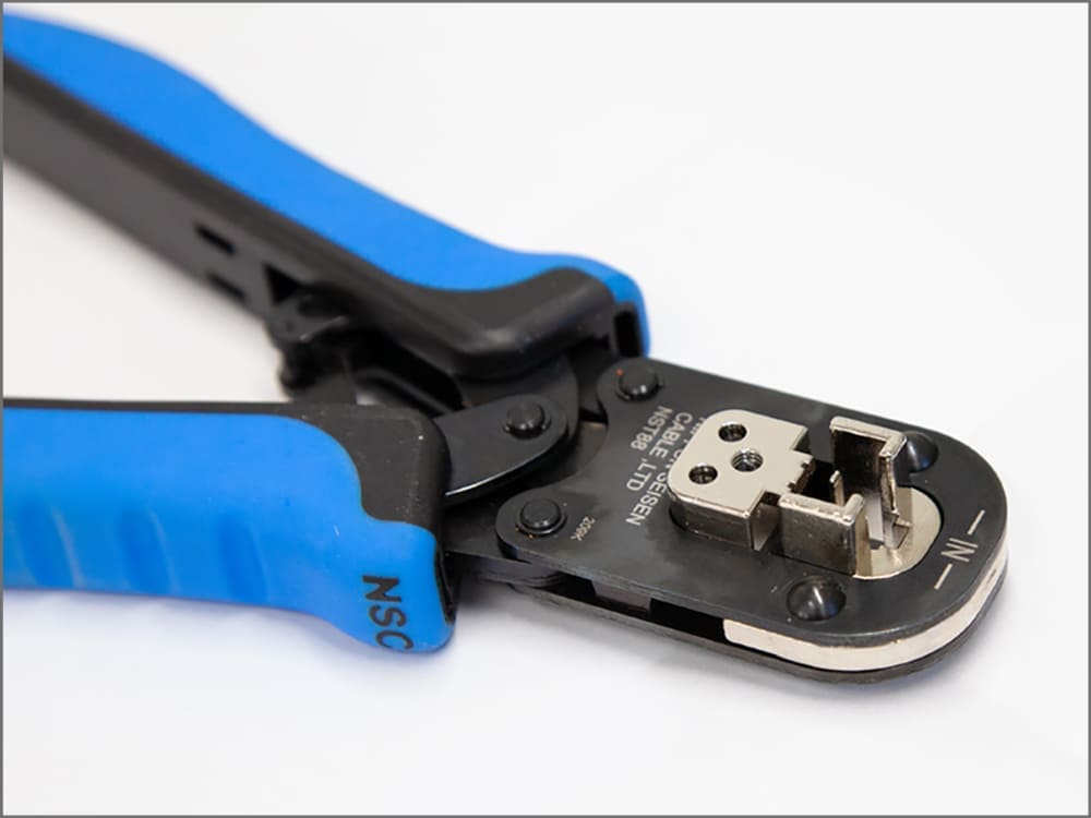 LANケーブル｜ケーブル圧着工具